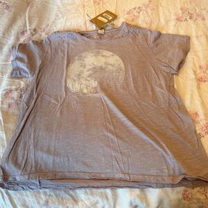 Magnolia Pearl Moon T - New Boyfriend Cut - OS - Beautiful - NWT